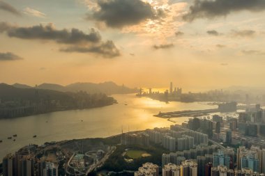 9 Mayıs 2022. Hong Kong şehri, Black Hill manzaralı.