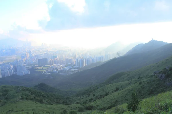 2022年5月8日香港九龙山顶景观2011年7月2日 — 图库照片