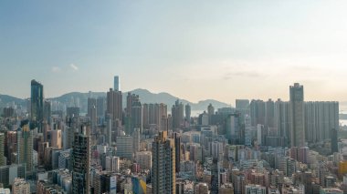10 Ekim 2022 'de Hong Kong şehrinin tepeden aşağı manzarası