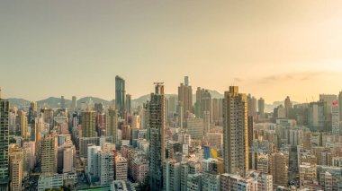 10 Ekim 2022 'de Hong Kong şehrinin tepeden aşağı manzarası