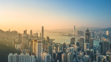 14 Ekim 2022 Chai Wan, Hong Kong şehir silueti.