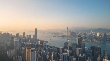 14 Ekim 2022 Chai Wan, Hong Kong şehir silueti.