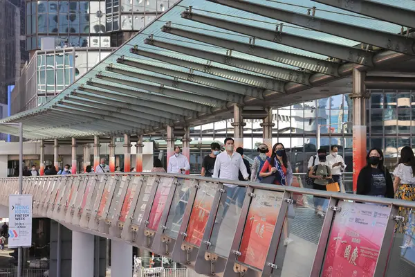 Pedestrian Transition Busy Street Urban City Oct 2022 — Stock Photo, Image