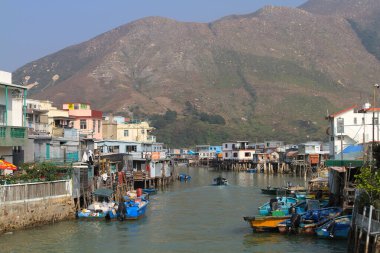 1 Jan 2012 Stilt Hong Kong 'daki Tai O balıkçı köyünün kıyılarında yaşıyor.