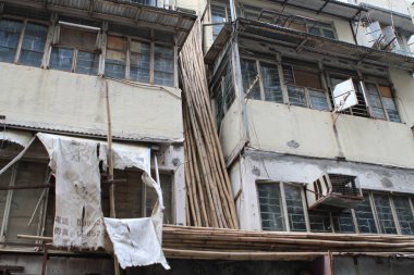 19 Şubat 2012 Central Hong Kong 'daki Tong Lau grubu.