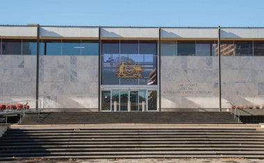 Canberra Avustralya 'daki hukuk mahkemeleri binası.