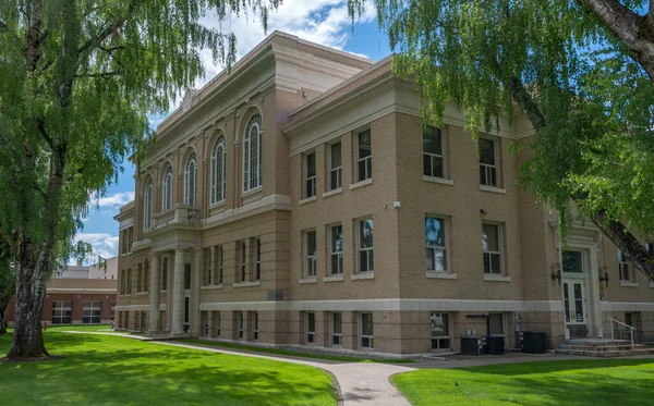 コート ダレン アイダホ州の歴史的なクーテナイ郡庁舎 — ストック写真
