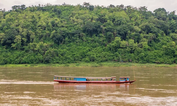 Águas Lamacentas Rio Mekong Atravessando Selva Laos — Fotografia de Stock