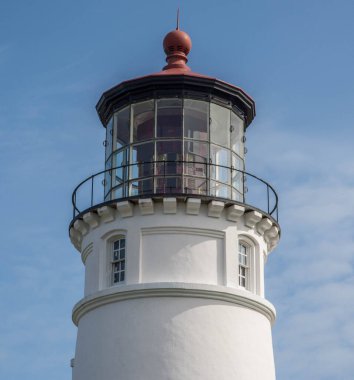 Reedsport yakınlarında Oregon sahilindeki Umpqua Deniz Feneri