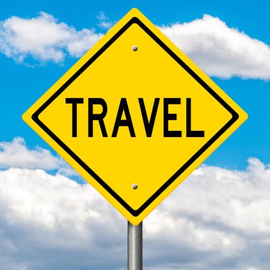 Sarı yol uyarı işareti.