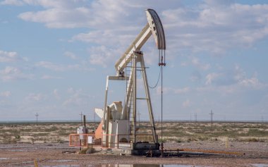 Pump jack operating in west Texas near Midland