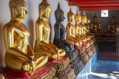 Statues at Wat Pho Buddhist Temple in Bangkok
