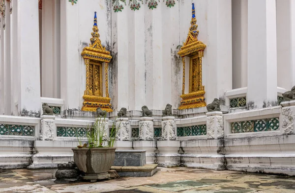 Wat Pho Buddhist Temple Bangkok — Photo