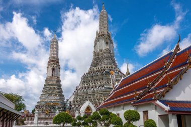 Bangkok Tayland 'daki tarihi Wat Arun Budist Tapınağı