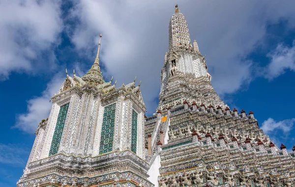 Monument Wat Arun Temple Bouddhiste Bangkok Thaïlande — Photo