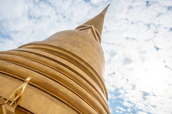 Goldene Stupa Buddhistischen Bowonniwet Tempel Bangkok — Stockfoto