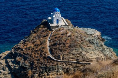 Yunanistan 'ın Sifnos adasındaki Şehitlerin Tarihi Şapeli