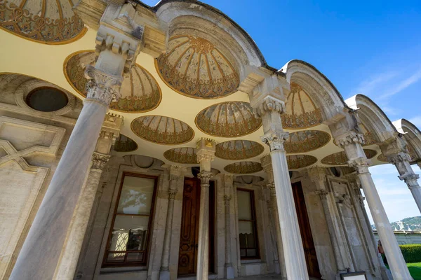 Detailed View Bathing Pavilion Beylerbeyi Palace Стамбул Туреччина — стокове фото