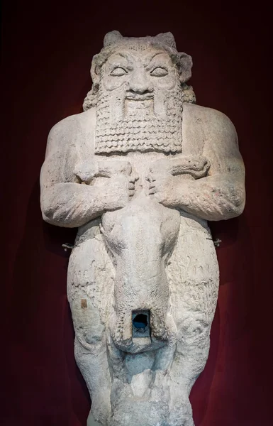 Άποψη Του Αγάλματος Του Ημίθεου Bes Στο Αρχαιολογικό Μουσείο Της — Φωτογραφία Αρχείου