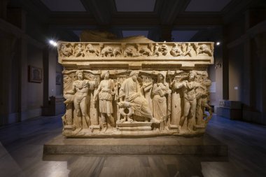 İstanbul Arkeoloji Müzesi, Türkiye 'deki Sidamara Lahitinin ön görüntüsü.