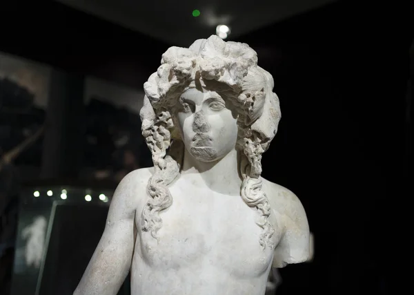 Forntida Staty Grekiskt Vin Gud Dionysos Århundradet Istanbuls Arkeologiska Museum — Stockfoto