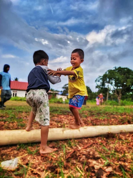 Children Playing Together East Kalimantan Indonesia August 2022 — Stockfoto