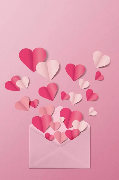 День Святого Валентина Композиция Конвертом Розовой Бумаги Сердца — стоковое фото