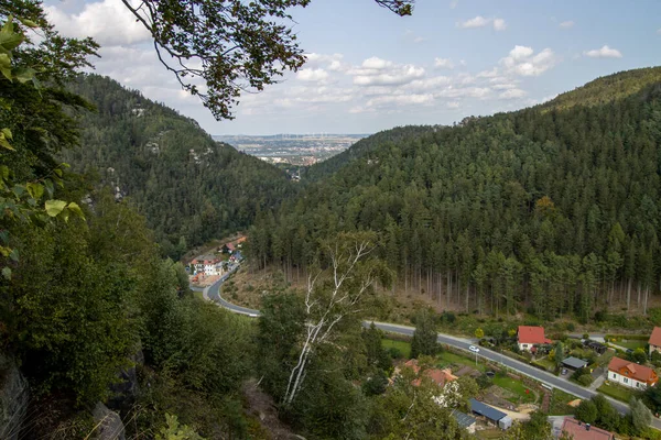 Aussicht von einem Berg, Oybin