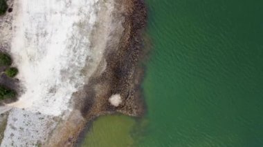 Yazın deniz manzarası.