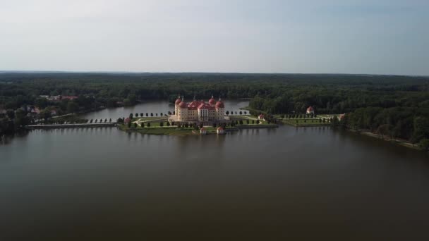 Anflug Auf Das Schloss Vom Aussichtspunkt — Vídeo de Stock