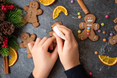 Decorating gingerbread for christmas