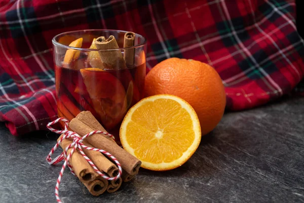 Warm Spicy Mulled Wine — Stock Photo, Image