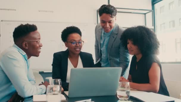 A group of businesspeople having a meeting in the boardroom — 비디오