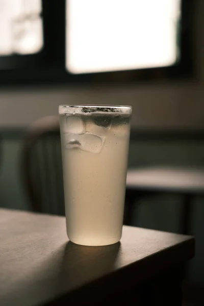 Ледяной Напиток Столе — стоковое фото