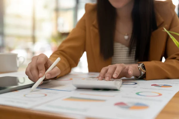 Close Young Woman Using Calculator Working Project Checking Financial Documents — Zdjęcie stockowe