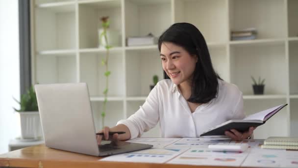 Happy Asian Woman Making Video Call Using Laptop Business Meeting — Video Stock