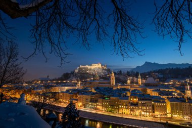 Avusturya 'nın Salzburg şehrinde Noel zamanı