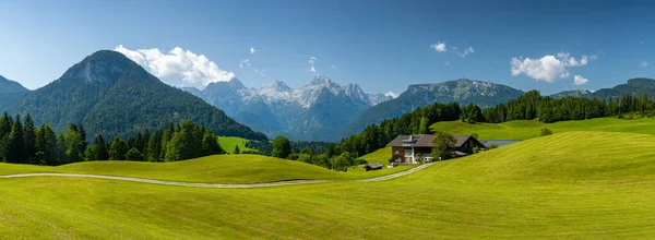 Paisaje de montaña de verano, Lofer, Pinzgau, Salzburger Land, Austria — Foto de Stock