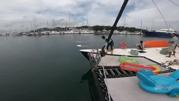 Sailing Catamaran Goes Sea Voyage People Board Business — Stockvideo