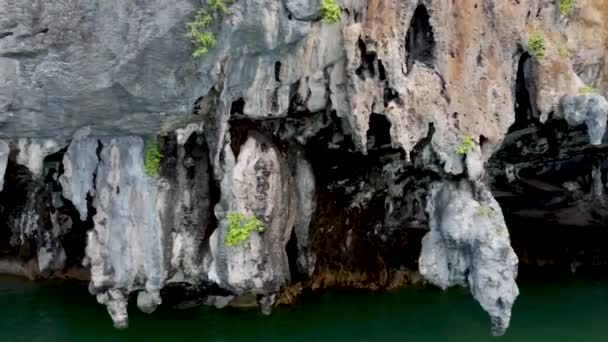 Stalactites Grow Limestone Rocks Phang Nga Bay Thailand Seen Drone — 图库视频影像