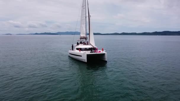 Phuket Tayland Eylül 2020 Körfez Boyunca Bir Tekne Gezisi Sırasında — Stok video