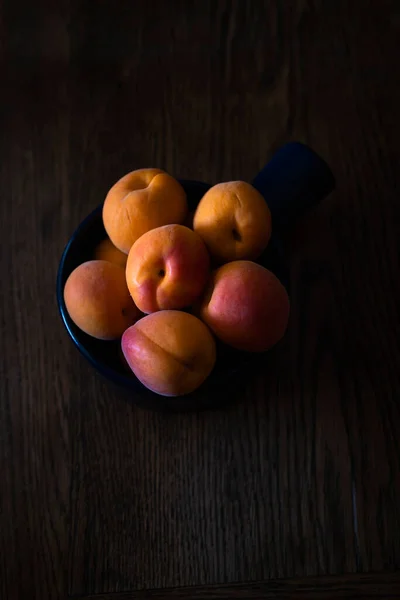 Fresh Ripe Apricots Ready Eat Sweet Summer Fruit — Stock Photo, Image