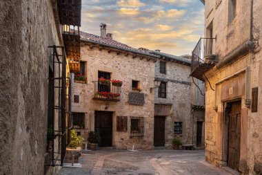 Pedraza sokakları, Segovia, Castilla y Len, İspanya. Pedraza, ortaçağ duvarlı kasabası