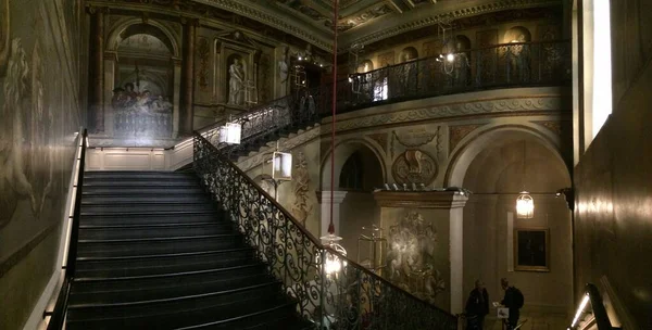 Majestuoso Palacio Escalera Panorama —  Fotos de Stock