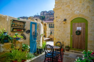 As-Salt Ürdün 'ün batısında yer alan eski bir tarım ve idari merkezidir..