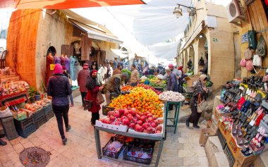 Ürdün 'de sebze pazarı çok kalabalık ve çok ucuz 22 Kasım 2022