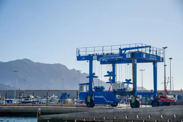 February 2022 Canary Island Agaete Huge Crane Port Secure Container — Stockfoto