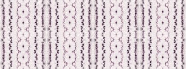 Violet Renkli Geometrik Desen. Mor Renkli Geometrik Fırça. Pembe Renkli Bohem deseni. Kusursuz çizgili Ikat Batik. Soyut Boyalı Fırça. Kusursuz Suluboya Şablonu Tekrarlayan Etnik Geometrik Batik.