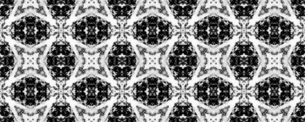 ブラックカラー幾何学模様 民族インクバティック シンプルな部族波ブラシ ネイティブ インク ドードル バティック シームレスなデザインインクパターン 概要イカット ドゥドル — ストック写真