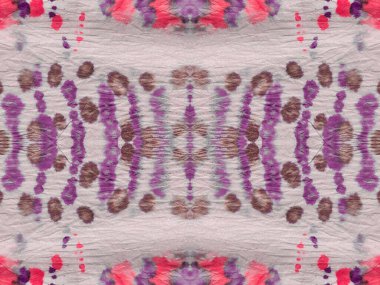 Soyut lekeyi yıka. Mürekkep Su Fırçası. Islak Mor Renkli Shibori Spot. Parlak Geometrik Beyaz Düzen. Coğrafi Soyut Dökülme. Boho Boho 'yu kusursuz bağla. Pembe Magenta tuval. Kırmızı Dokuyu Yıka